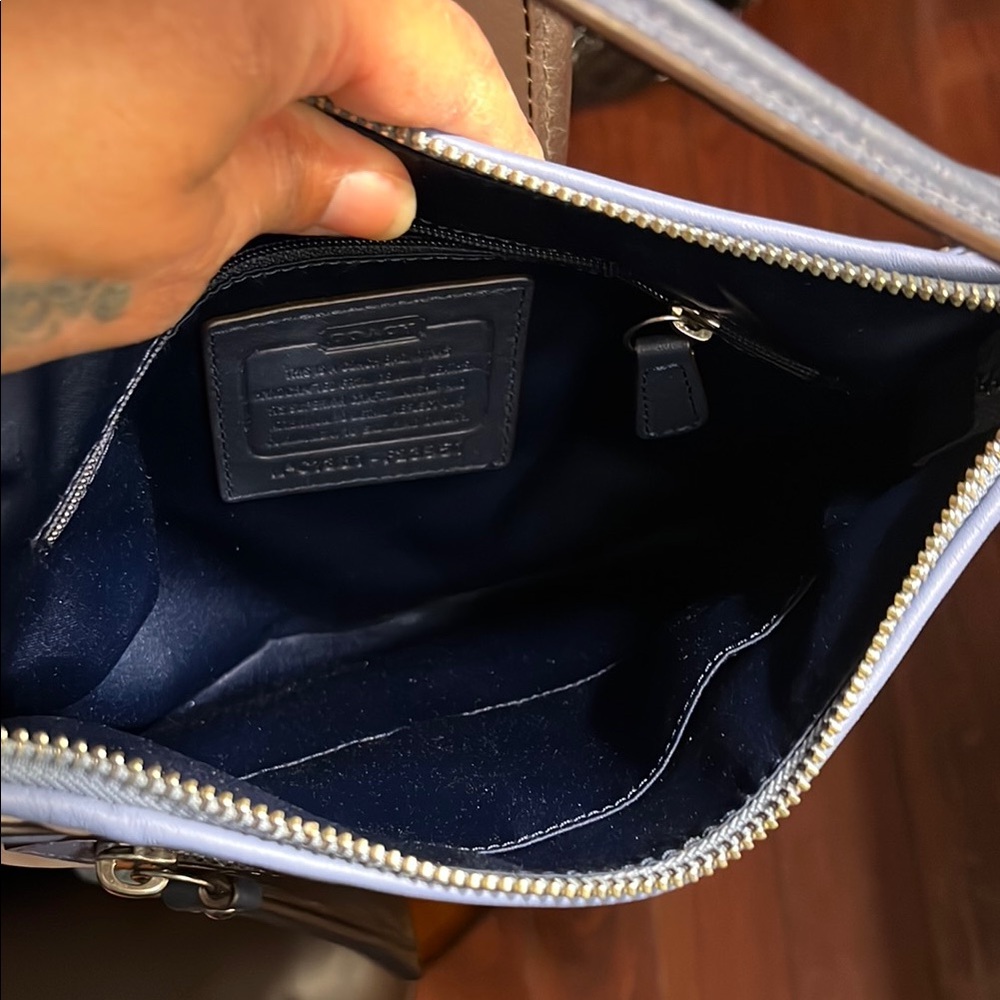 Coach Cream and Blue Women's Bag - Picture 5 of 8